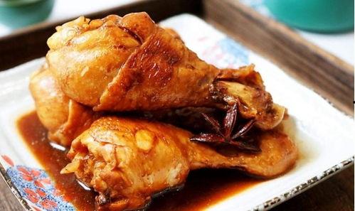 美团爆料烤鸡怎么做的视频,烤鸡制作全过程，美味秘诀大公开！